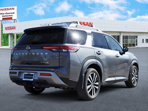 Certified 2023 Nissan Pathfinder Platinum image 4