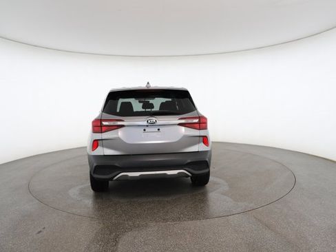 Used 2021 Kia Seltos LX image 14