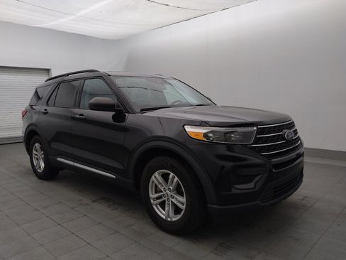 Used 2022 Ford Explorer XLT w/ Class IV Trailer Tow Package RWD image 11