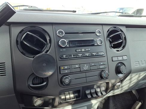 Used 2016 Ford F450 XL w/ Power Equipment Group image 21