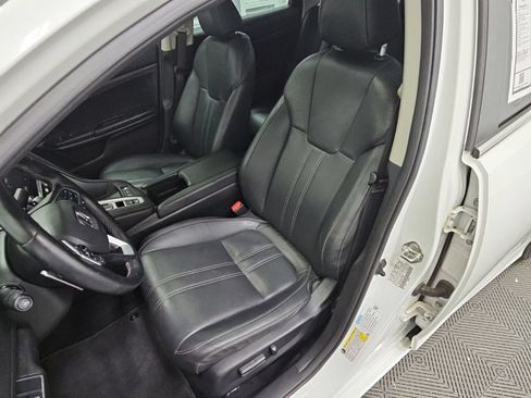 Used 2019 Honda Insight Touring image 27