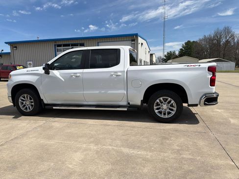Used 2023 Chevrolet Silverado 1500 LT w/ Max Trailering Package image 2