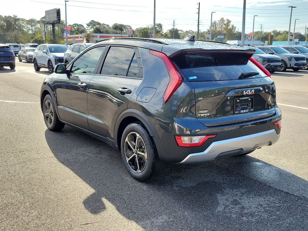 New 2026 Kia Niro EX FWD image 4