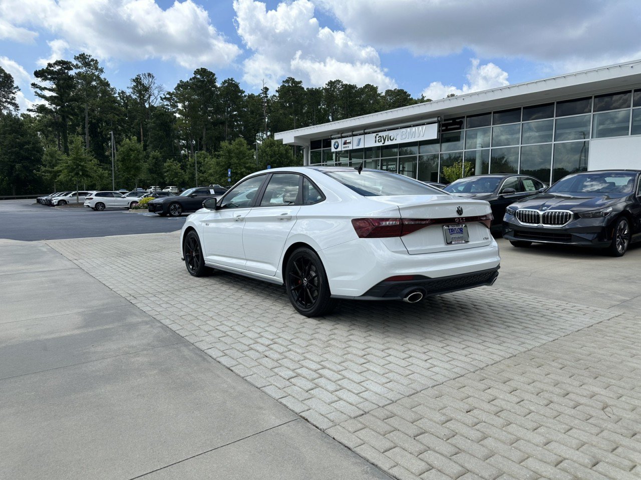 Used 2025 Volkswagen Jetta GLI Autobahn w/ GLI Black Package FWD image 4