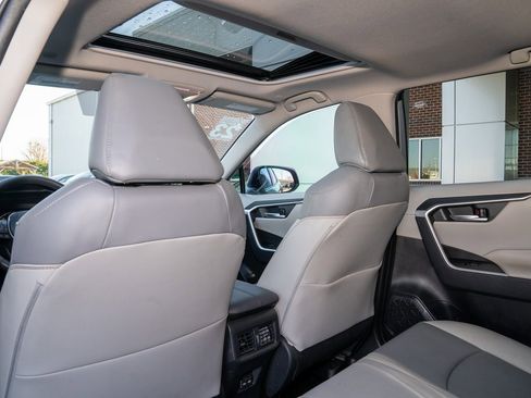 Certified 2023 Toyota RAV4 XLE Premium image 18