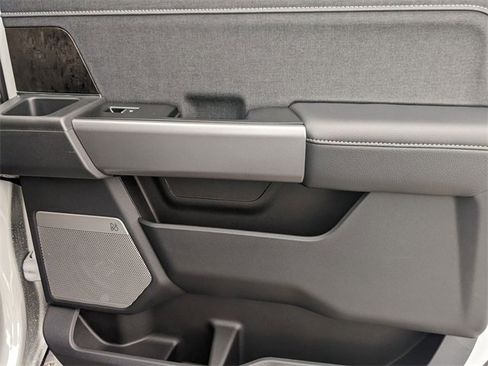 New 2025 Ford F250 Lariat w/ Lariat Ultimate Package image 34