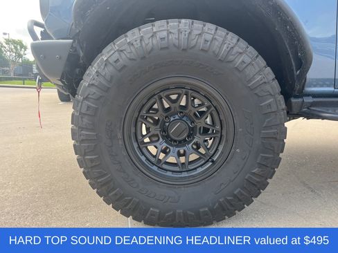 Used 2025 Ford Bronco Badlands AWD/4WD image 12