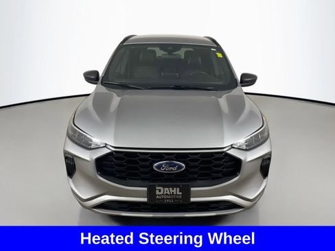 Used 2023 Ford Escape ST-Line image 2