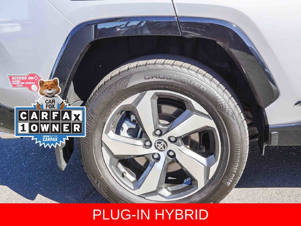 Used 2024 Toyota RAV4 SE AWD/4WD image 8