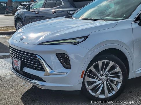 New 2026 Buick Envision Avenir image 2