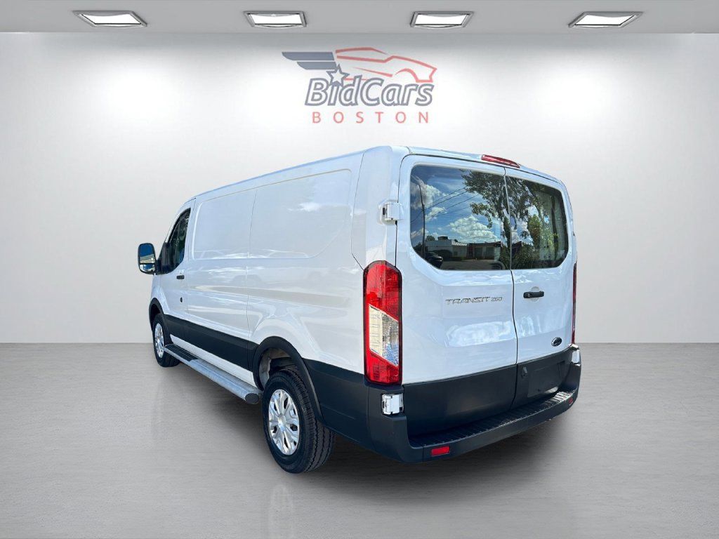 Used 2025 Ford Transit 250 Low Roof w/ Exterior Upgrade Package RWD image 6