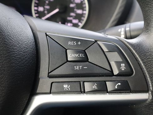 Used 2024 Nissan Sentra SV image 26