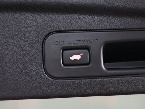 Used 2023 Acura MDX A-Spec image 22