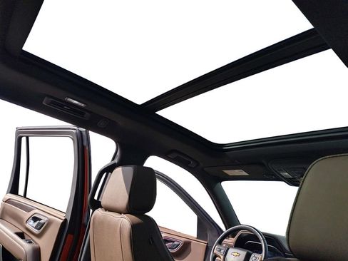 Used 2023 Chevrolet Suburban High Country image 20