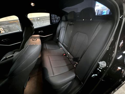 Used 2021 BMW 330i Sedan w/ Driving Assistance Package RWD image 28
