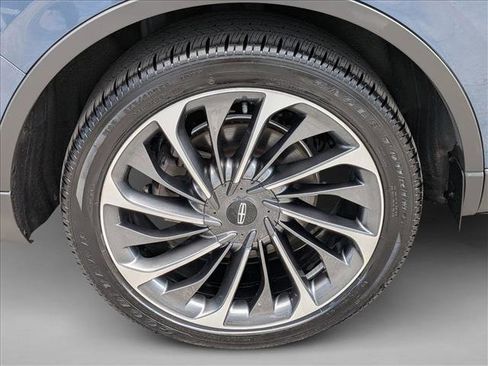 Used 2020 Lincoln Aviator Reserve w/ Equipment Group 202A image 26