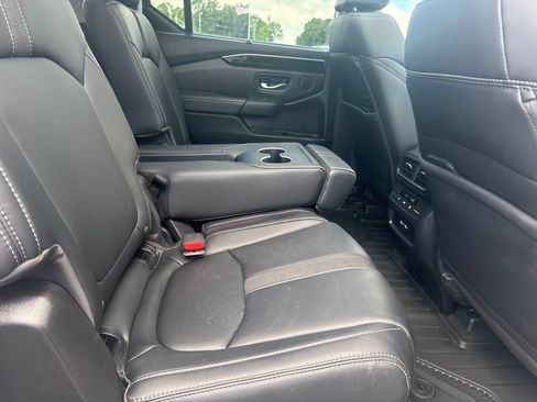 Used 2023 Honda Pilot Touring image 44