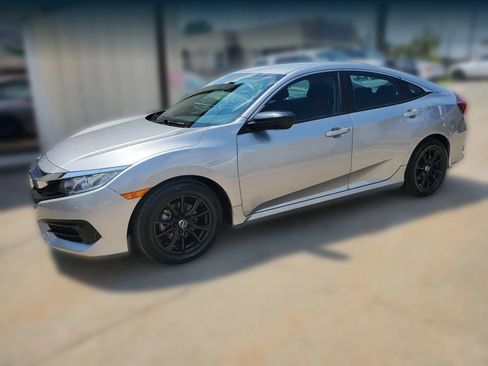 Used 2017 Honda Civic LX image 7