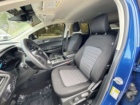 Used 2022 Ford Edge SE w/ Black Appearance Package image 13