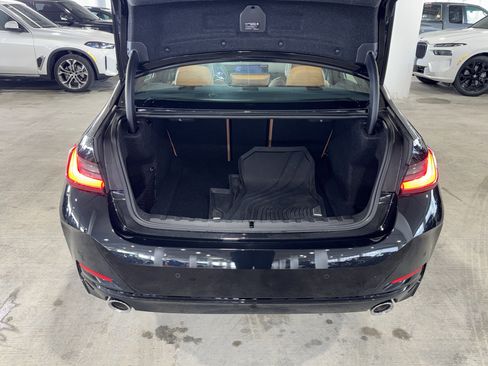 Certified 2025 BMW 330i Sedan w/ Premium Package image 13