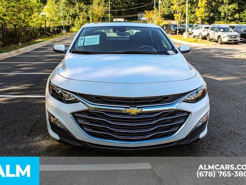 Used 2024 Chevrolet Malibu LT FWD image 9