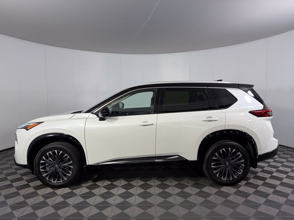 Used 2025 Nissan Rogue Platinum w/ Tech Package AWD/4WD image 10