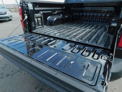 New 2025 Ford Maverick XLT w/ XLT Luxury Package image 11