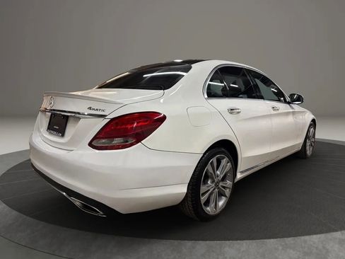 Used 2018 Mercedes-Benz C 300 4MATIC Sedan image 8