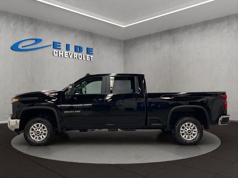 New 2026 Chevrolet Silverado 2500 LT w/ All Star Edition AWD/4WD image 6