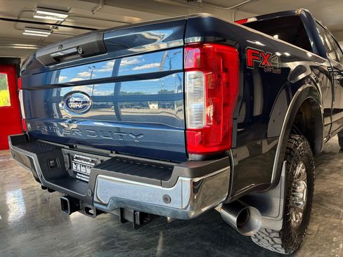 Used 2017 Ford F350 Lariat w/ Lariat Ultimate Package AWD/4WD image 11