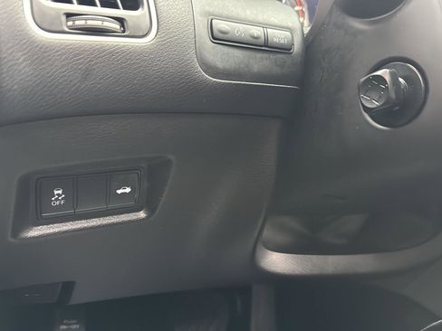 Used 2022 INFINITI Q50 Sensory image 17