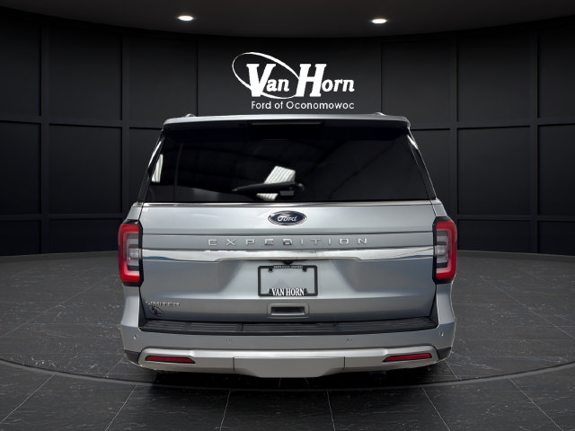 Used 2024 Ford Expedition Limited AWD/4WD image 6