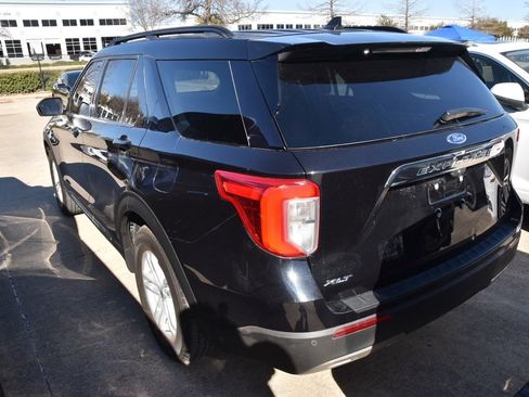 Certified 2023 Ford Explorer XLT w/ Equipment Group 202A image 6