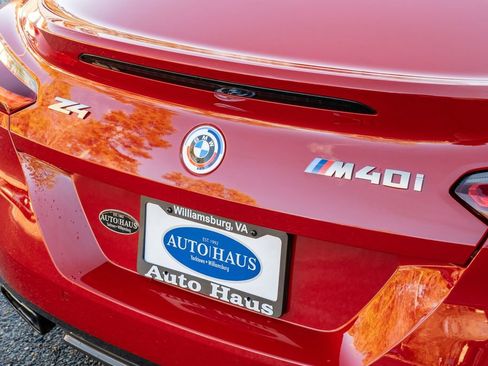 Used 2022 BMW Z4 M40i w/ Premium Package image 30