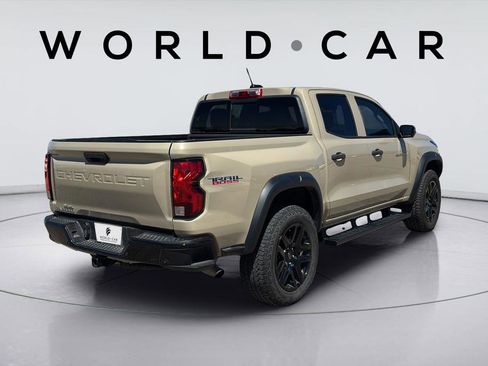 Used 2023 Chevrolet Colorado Trail Boss w/ Technology Package image 17