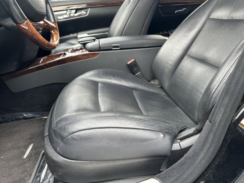 Used 2010 Mercedes-Benz S 550 S 550 image 11