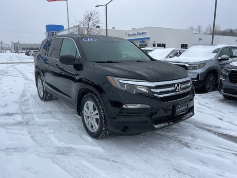 Used 2016 Honda Pilot LX image 7