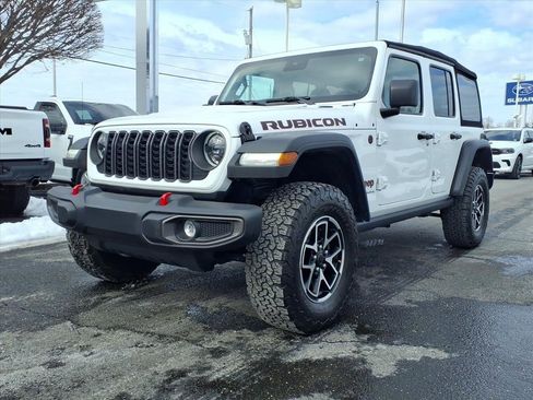 Certified 2024 Jeep Wrangler Rubicon image 3