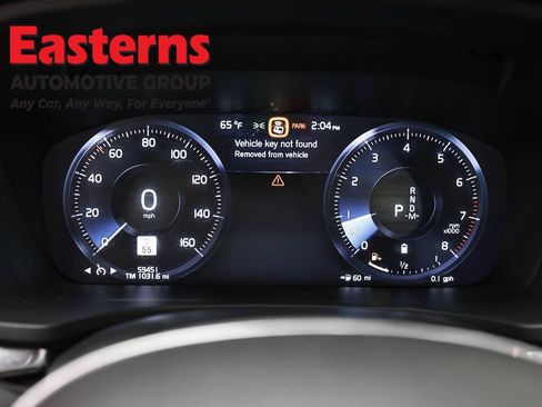 Used 2022 Volvo S60 B5 Momentum AWD/4WD image 17