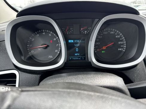 Used 2015 Chevrolet Equinox LT w/ Driver Convenience Package image 11
