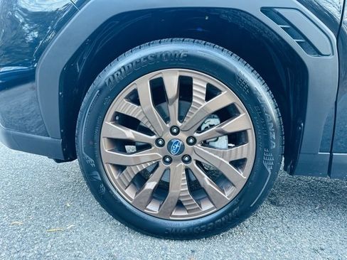Used 2025 Subaru Forester Sport image 25