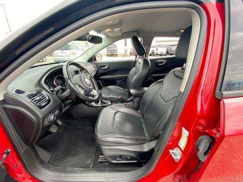 Used 2019 Jeep Compass Limited AWD/4WD image 24
