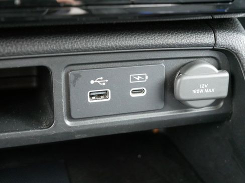 Used 2025 Honda Pilot Elite image 30