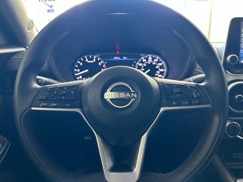 Used 2024 Nissan Sentra SV FWD image 21