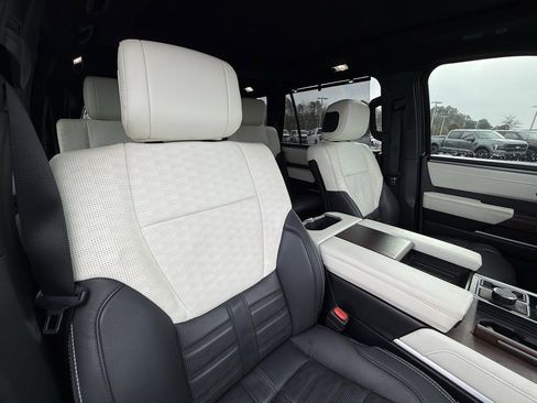 Used 2024 Toyota Sequoia Capstone image 31