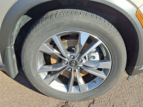 Certified 2025 INFINITI QX60 Luxe image 8