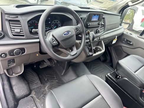 New 2025 Ford Transit 250 Low Roof image 16