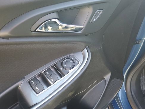 Used 2024 Chevrolet Malibu LT image 18