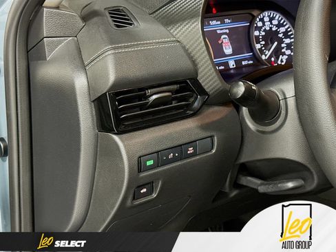 Used 2025 Nissan Sentra SV FWD image 13