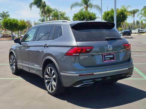 Used 2018 Volkswagen Tiguan SEL Premium AWD/4WD image 8